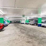 Location Station& Garage Parking * Oslo