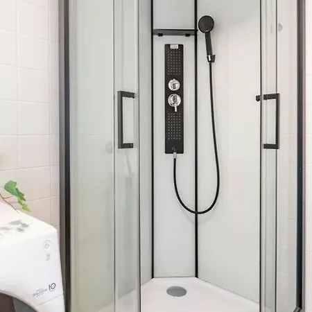 Location Station& Garage Parking 奥斯陆