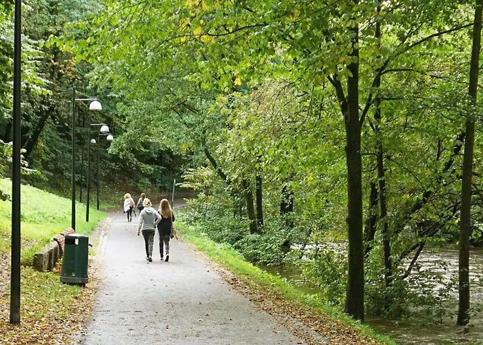 Location Station& Garage Parking * 오슬로