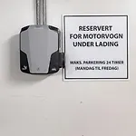 Location Station& Garage Parking 아파트 오슬로
