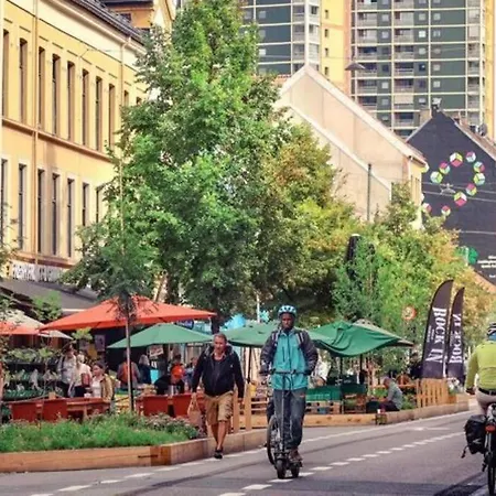 Location Station& Garage Parking Oslo